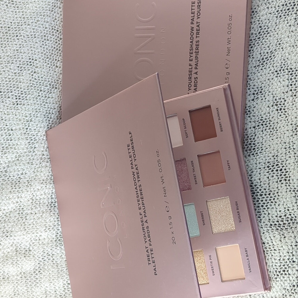 ICONIC London Eyeshadow Palette in Treat Yourself, 20x 1.5g/0.05oz